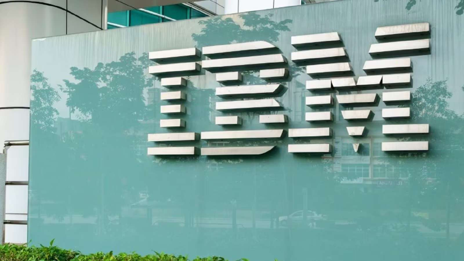 IBM Internship 2024 Hiring Software Developer Intern